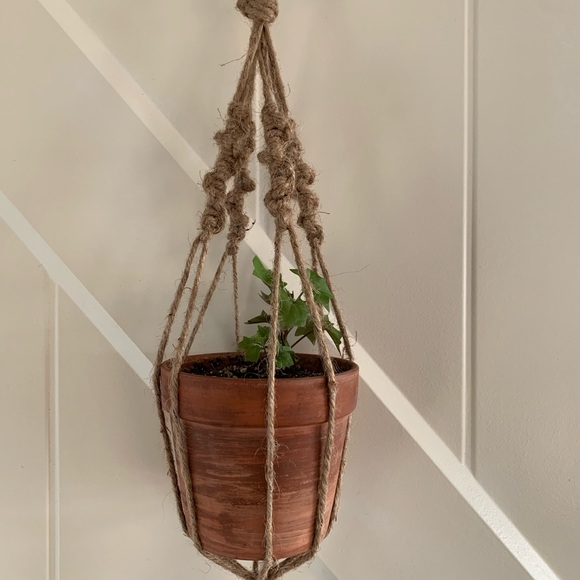 Macrame Plant Hanger - Picture 6 of 7